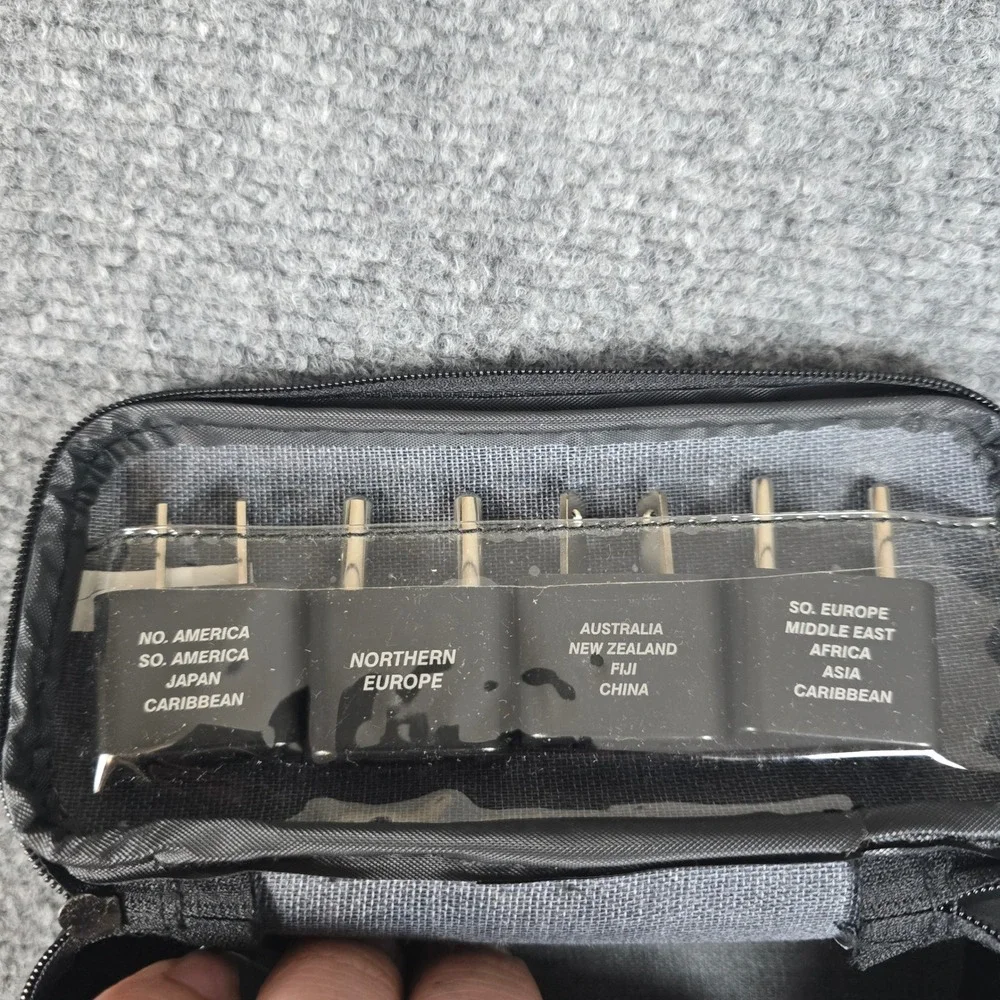 Franzus Model 200 Auto Adjust Voltage‎ Converter Set With Adapters